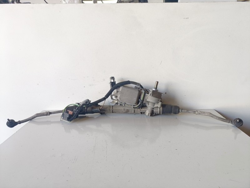 Recambio de cremallera direccion para peugeot 207 8hz referencia OEM IAM 6700002142  