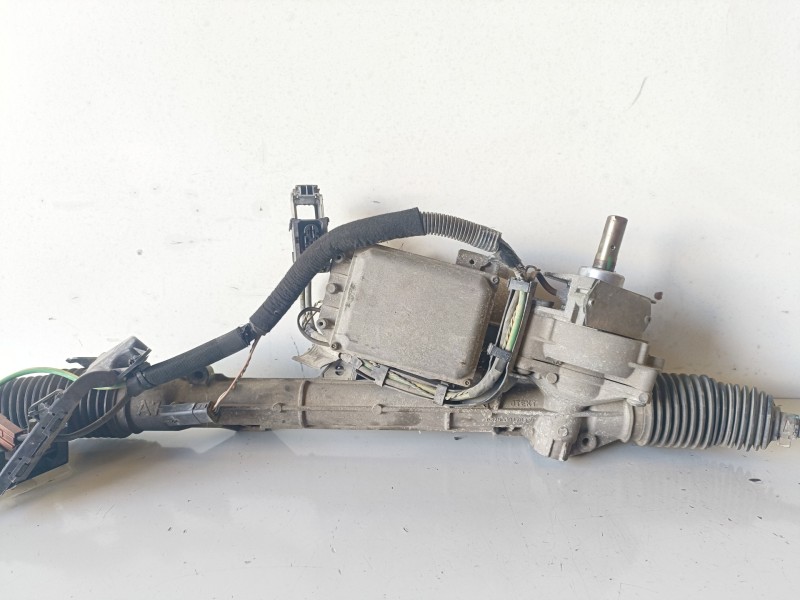 Recambio de cremallera direccion para peugeot 207 8hz referencia OEM IAM 6700002142  