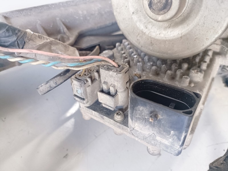Recambio de cremallera direccion para peugeot 207 8hz referencia OEM IAM 6700002142  