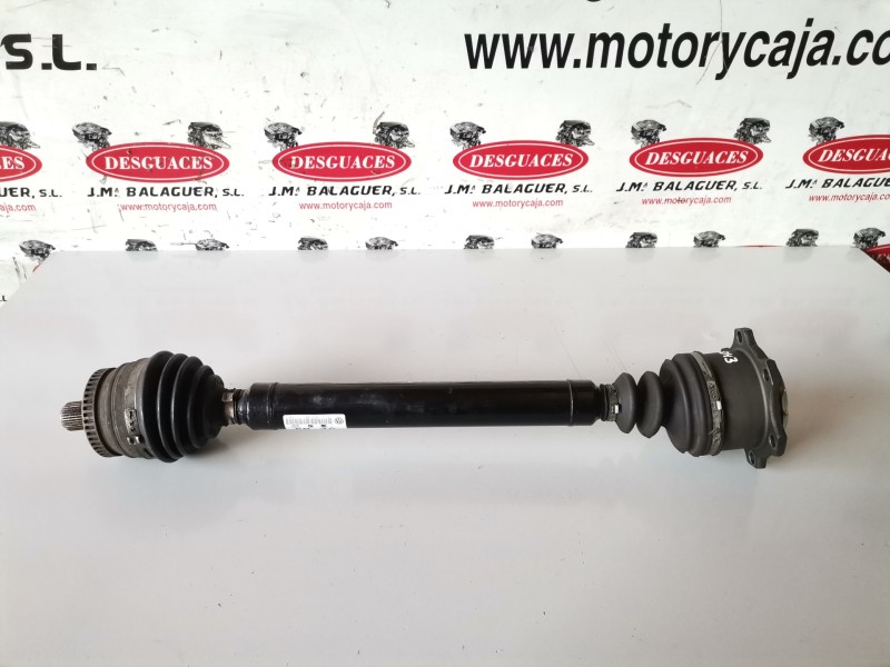 Recambio de transmision delantera derecha para audi a4 berlina (b5) afn referencia OEM IAM 8D0407272BJ  
