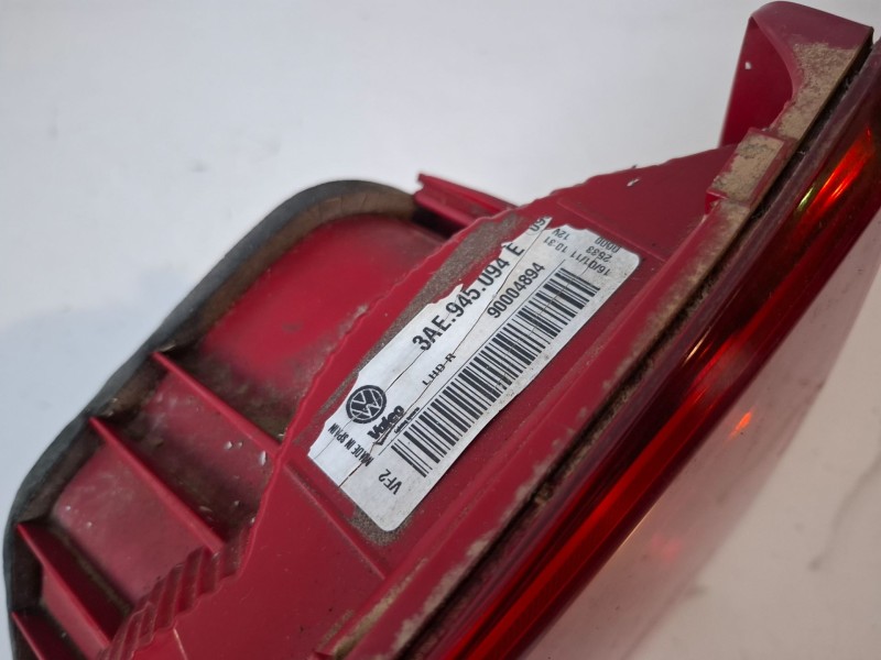 Recambio de piloto trasero derecho para volkswagen passat berlina (362) cff referencia OEM IAM 3AE945094E  