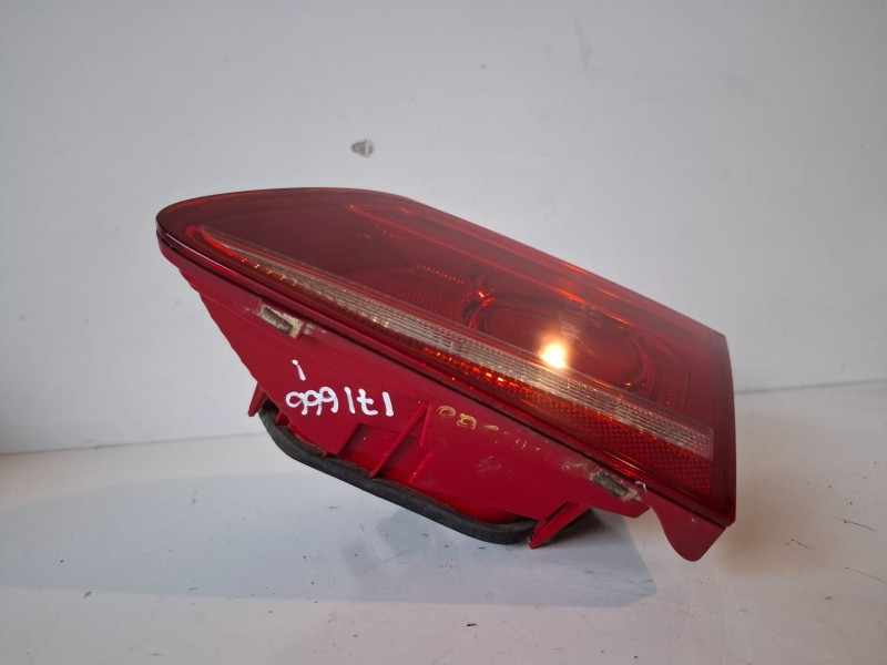 Recambio de piloto trasero derecho para volkswagen passat berlina (362) cff referencia OEM IAM 3AE945094E  