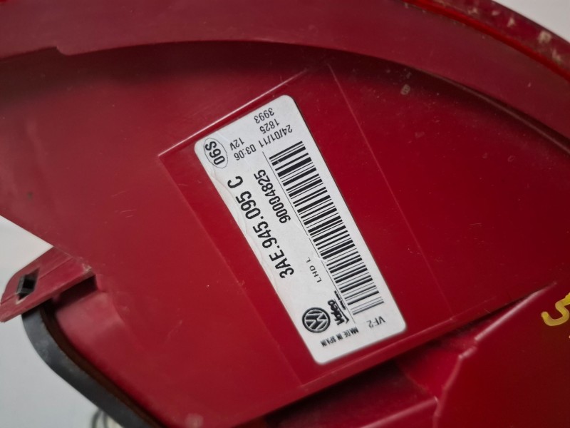 Recambio de piloto trasero izquierdo para volkswagen passat berlina (362) cff referencia OEM IAM 3AE945095C  