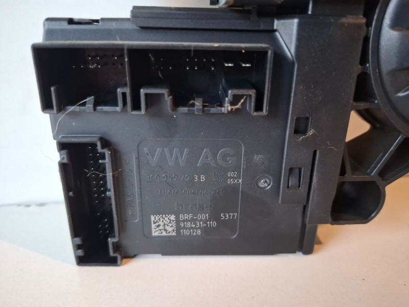 Recambio de motor elevalunas delantero izquierdo para volkswagen passat berlina (362) cff referencia OEM IAM 3C0959793B  