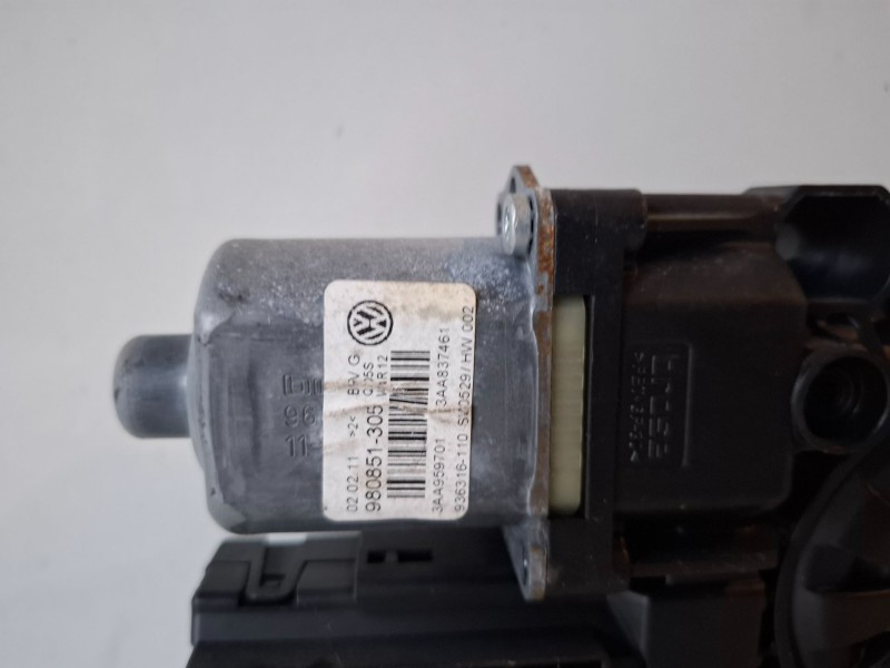Recambio de motor elevalunas delantero izquierdo para volkswagen passat berlina (362) cff referencia OEM IAM 3C0959793B  
