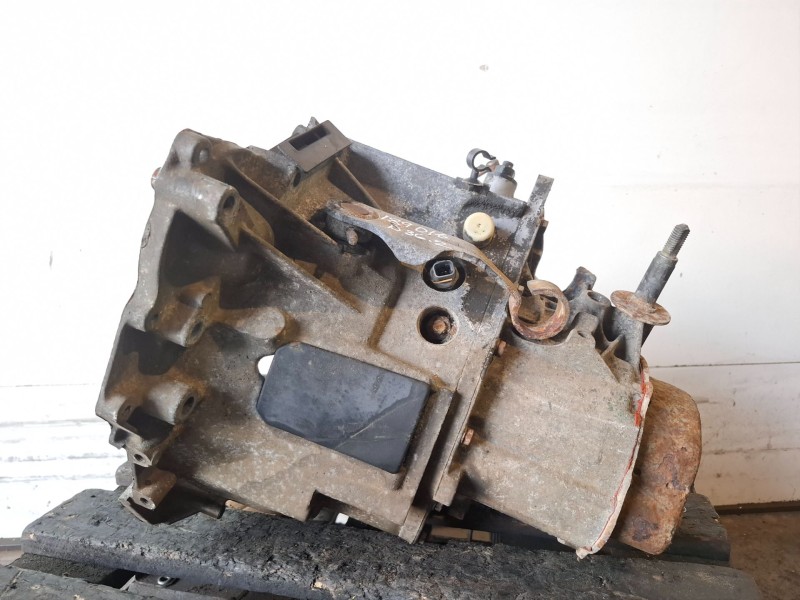 Recambio de caja cambios para citroen c 15 161a referencia OEM IAM 20TE11  