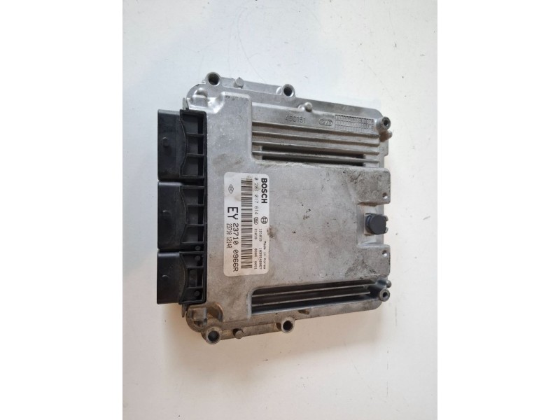 Recambio de centralita motor uce para renault latitude m9r817 referencia OEM IAM 0281017614  