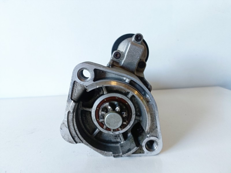 Recambio de motor arranque para audi a4 avant (8e) avf referencia OEM IAM 0001124020  