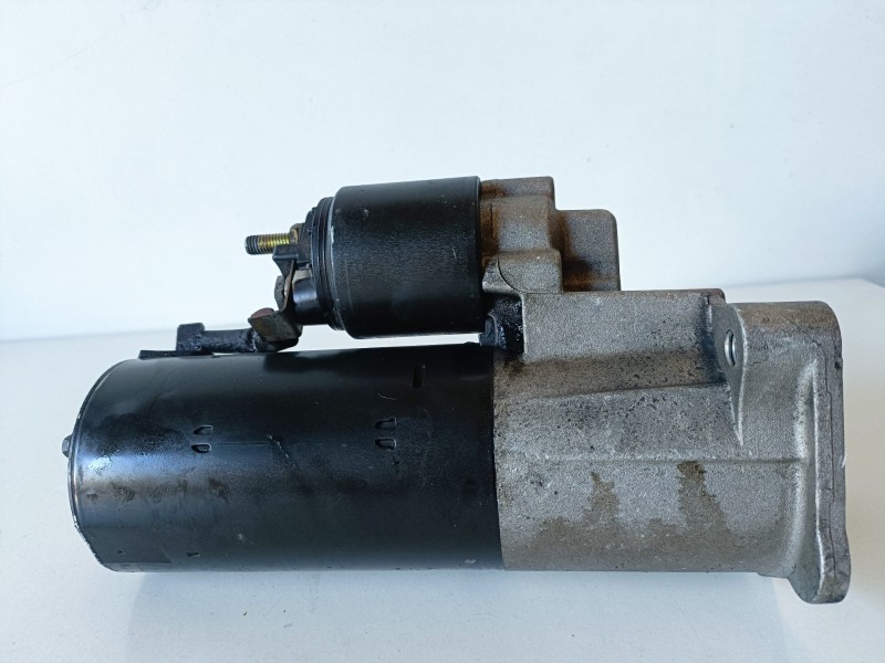 Recambio de motor arranque para audi a4 avant (8e) avf referencia OEM IAM 0001124020  