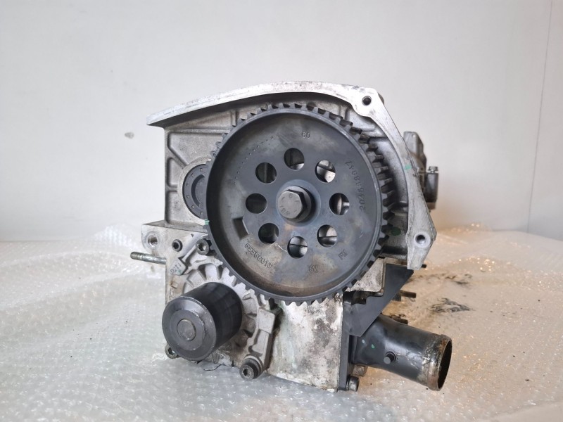 Recambio de culata para opel astra j berlina 5p a20dth referencia OEM IAM 55571949  