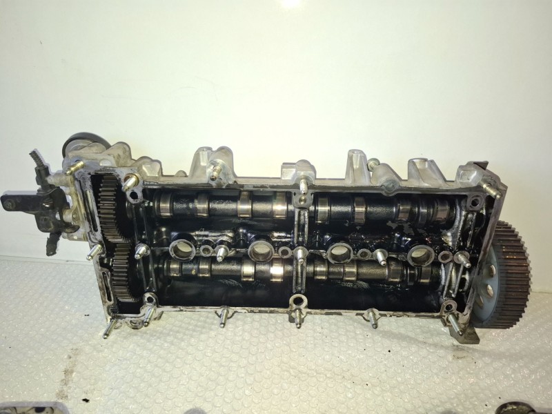 Recambio de culata para opel astra j berlina 5p a20dth referencia OEM IAM 55571949  