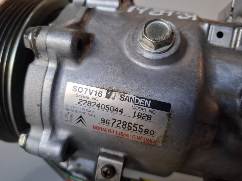 Recambio de compresor aire acondicionado para citroen berlingo 9hw referencia OEM IAM 9672865580  