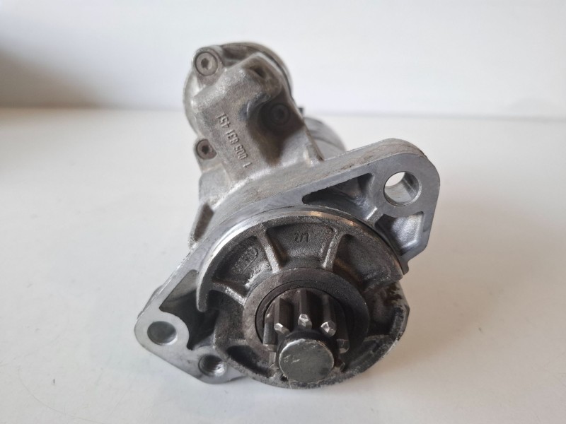 Recambio de motor arranque para audi q7 (4l) bug referencia OEM IAM 0001125609  