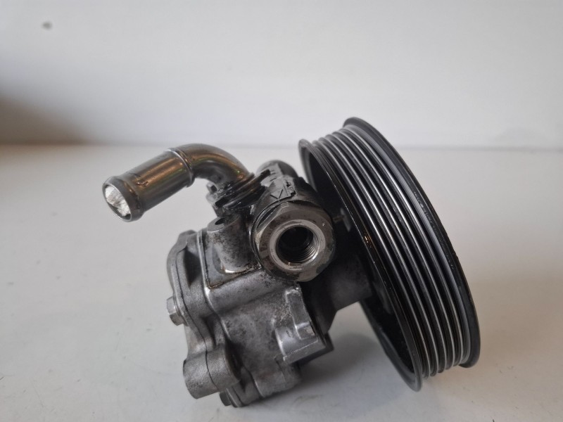 Recambio de bomba direccion para audi q7 (4l) bug referencia OEM IAM 7L8422154  