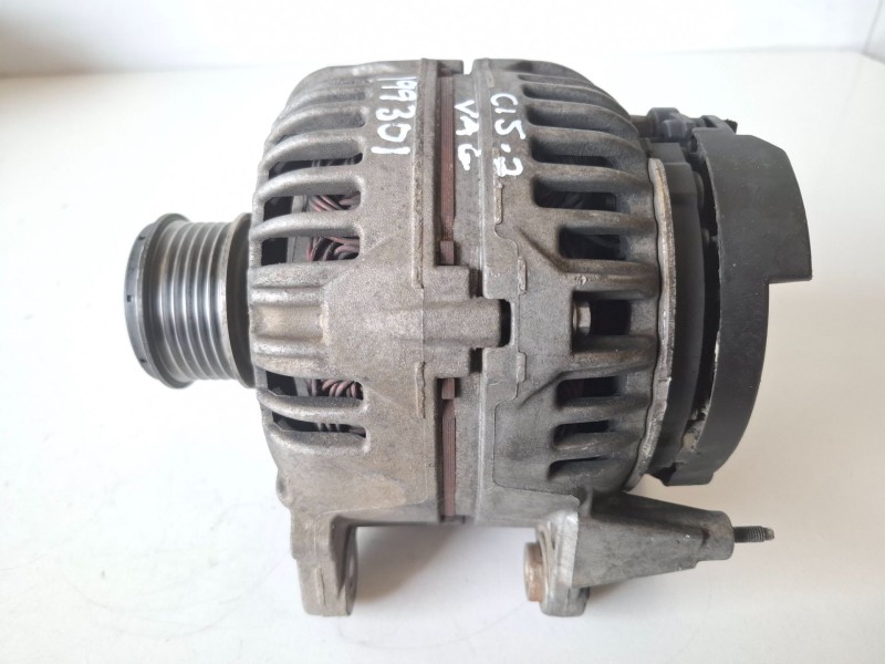 Recambio de alternador para audi a3 (8p1) bkd referencia OEM IAM 06F903023F  