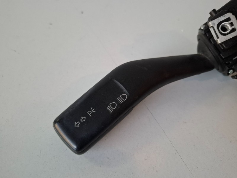 Recambio de mando luces para seat leon (1p1) bxe referencia OEM IAM 1K0953513  