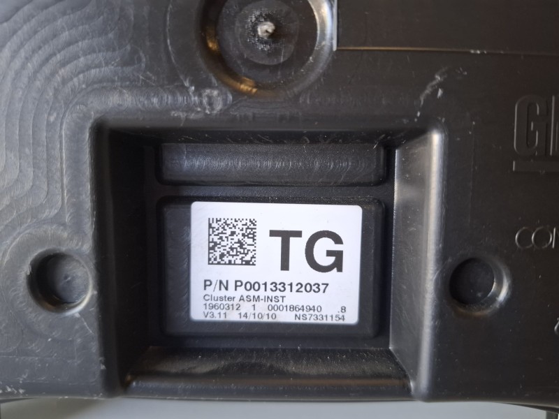 Recambio de cuadro instrumentos para opel corsa d z13dtj referencia OEM IAM P0013312037  