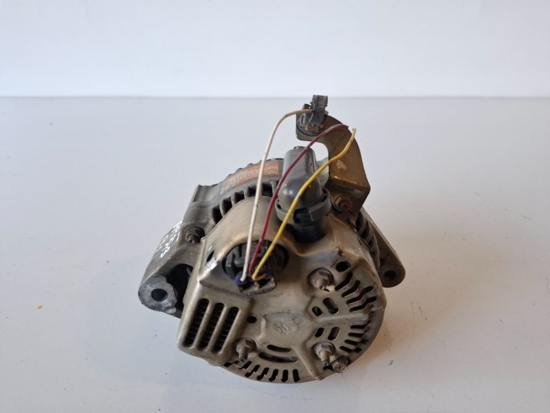 Recambio de alternador para toyota land cruiser (j9) 1kzte referencia OEM IAM 2706067070  