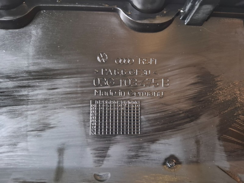Recambio de tapa balancines para audi a4 avant (8e) bre referencia OEM IAM 03G103475B  