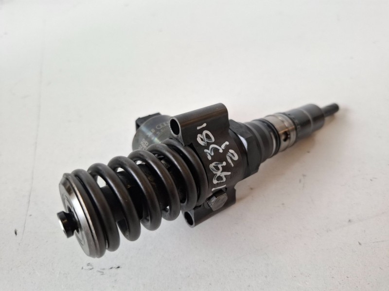 Recambio de inyector para audi a4 avant (8e) bre referencia OEM IAM 03G130073G  