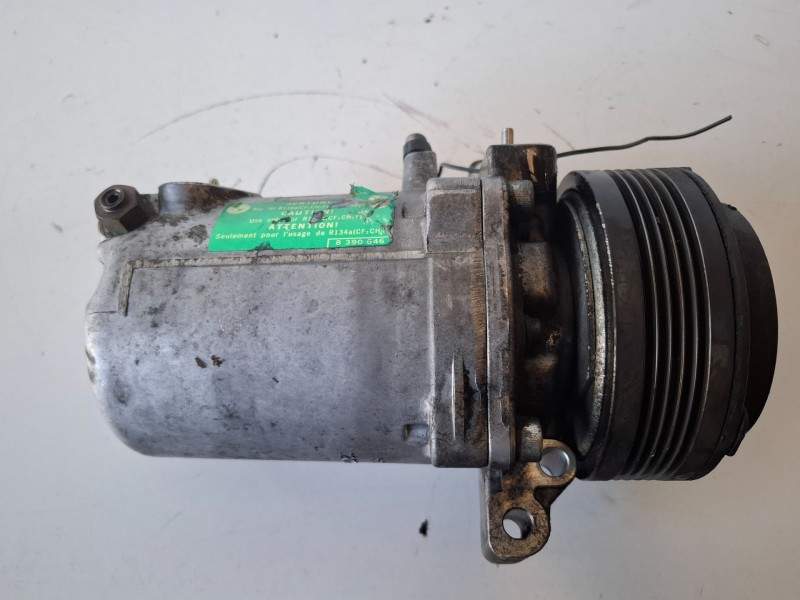 Recambio de compresor aire acondicionado para bmw serie 3 berlina (e46) 204d1 referencia OEM IAM 64528386650  