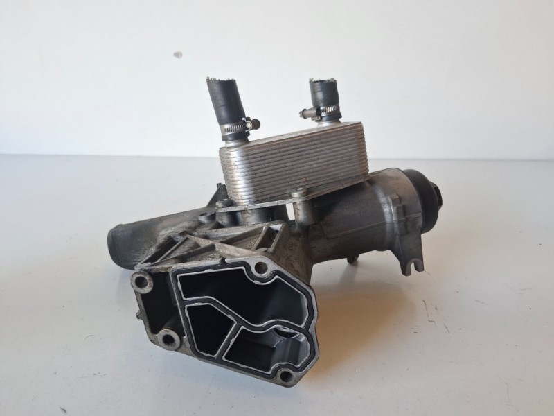 Recambio de enfriador aceite motor para bmw serie 3 berlina (e46) 204d1 referencia OEM IAM   