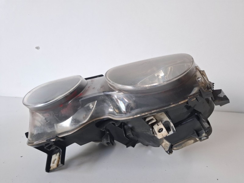 Recambio de faro izquierdo para bmw serie 3 compacto (e46) n42b18a referencia OEM IAM   