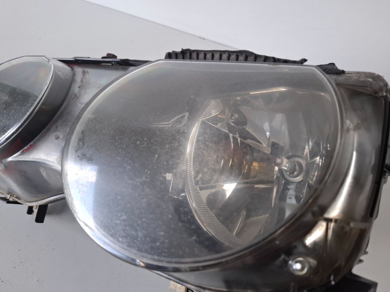 Recambio de faro izquierdo para bmw serie 3 compacto (e46) n42b18a referencia OEM IAM   