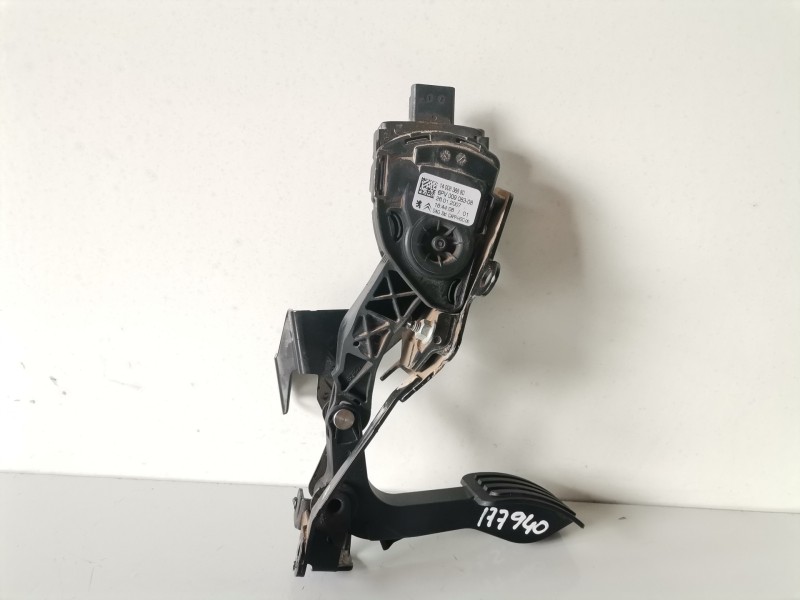 Recambio de potenciometro pedal para citroen jumpy rhk referencia OEM IAM 1400838880  