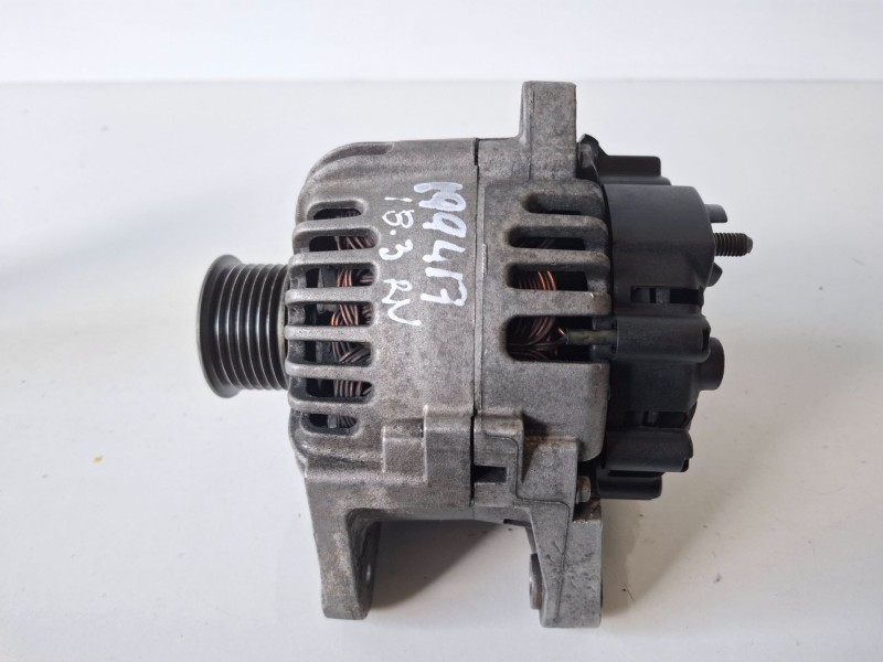 Recambio de alternador para renault scenic ii (jm) f9q812 referencia OEM IAM 8200290215  