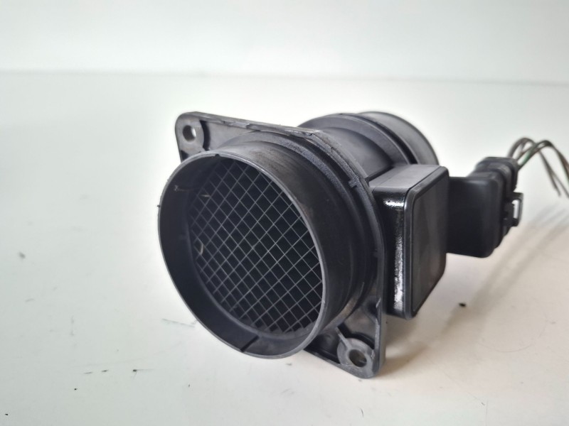 Recambio de caudalimetro para renault megane i classic (la0) f9q736 referencia OEM IAM 7700109812  