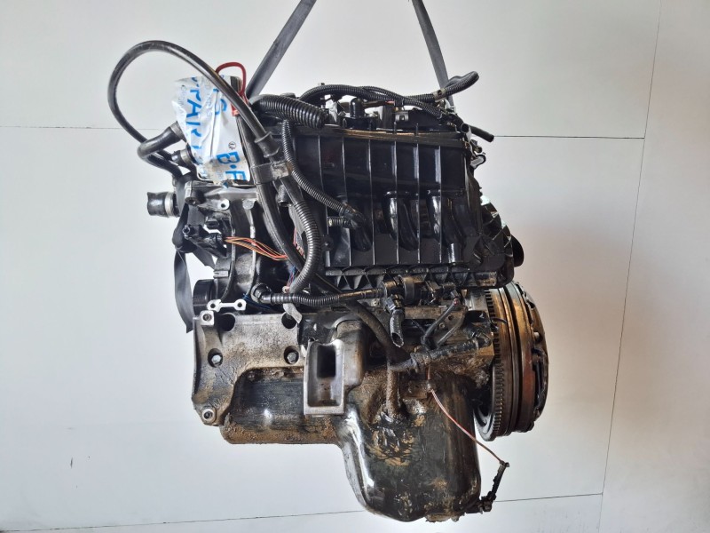 Recambio de motor completo para bmw serie 3 compacto (e46) n42b18a referencia OEM IAM N42B18A  