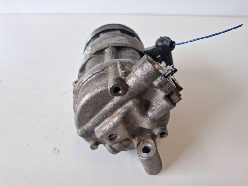 Recambio de compresor aire acondicionado para bmw serie 3 compacto (e46) n42b18a referencia OEM IAM 64526908660  
