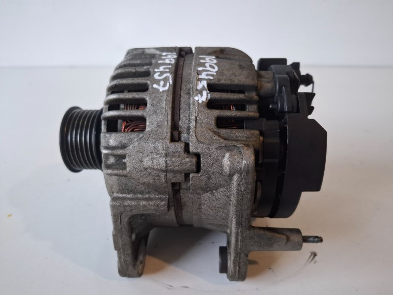 Recambio de alternador para seat ibiza (6l1) bby referencia OEM IAM 036903024D  