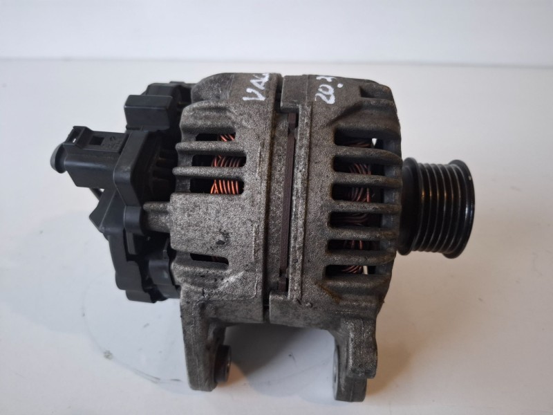 Recambio de alternador para seat ibiza (6l1) bby referencia OEM IAM 036903024D  