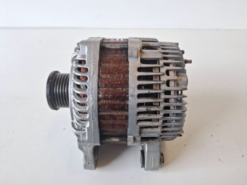 Recambio de alternador para renault espace iv (jk0) m9r740 referencia OEM IAM 8200654789  