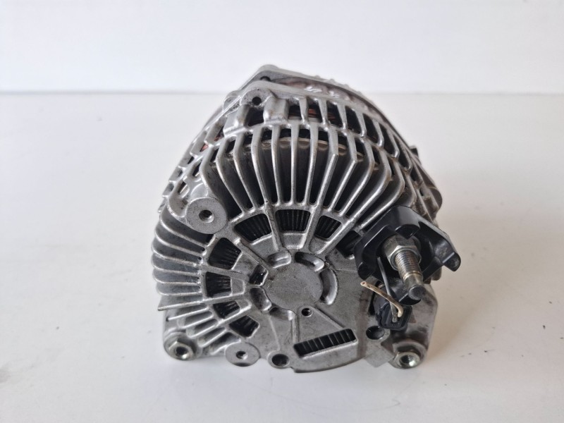 Recambio de alternador para renault espace iv (jk0) m9r740 referencia OEM IAM 8200654789  