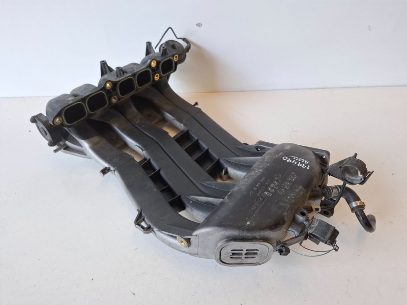 Recambio de colector admision para seat toledo (1m2) agz referencia OEM IAM 071133203A  