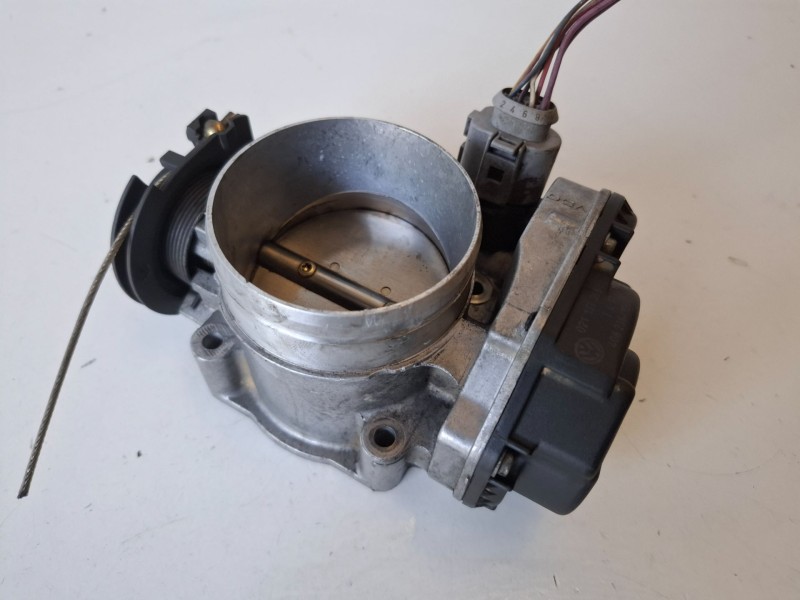 Recambio de caja mariposa para seat toledo (1m2) agz referencia OEM IAM 021133066  
