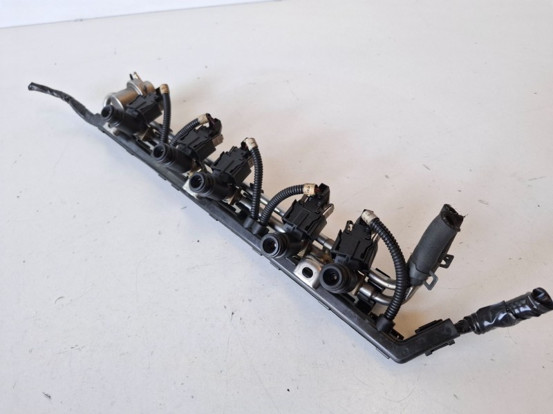Recambio de rampa inyectora para seat toledo (1m2) agz referencia OEM IAM 071133317A  