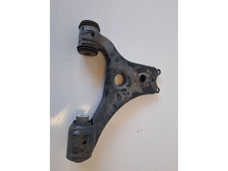 Recambio de brazo suspension inferior delantero izquierdo para mercedes-benz clase a (bm 169) 640941 referencia OEM IAM   