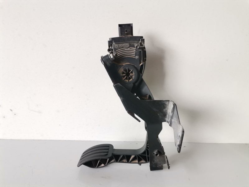 Recambio de potenciometro pedal para citroen jumpy rhk referencia OEM IAM 1400838880  