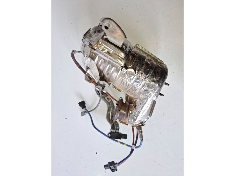 Recambio de catalizador para dacia sandero iii h4df480 referencia OEM IAM 208A05597R  