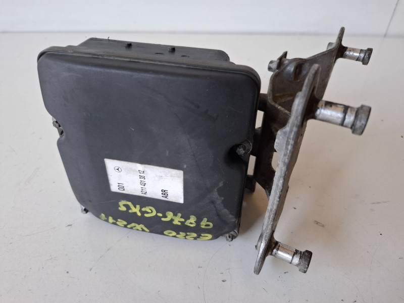 Recambio de abs para mercedes-benz clase e (bm 211) berlina 646821 referencia OEM IAM 0265250302  