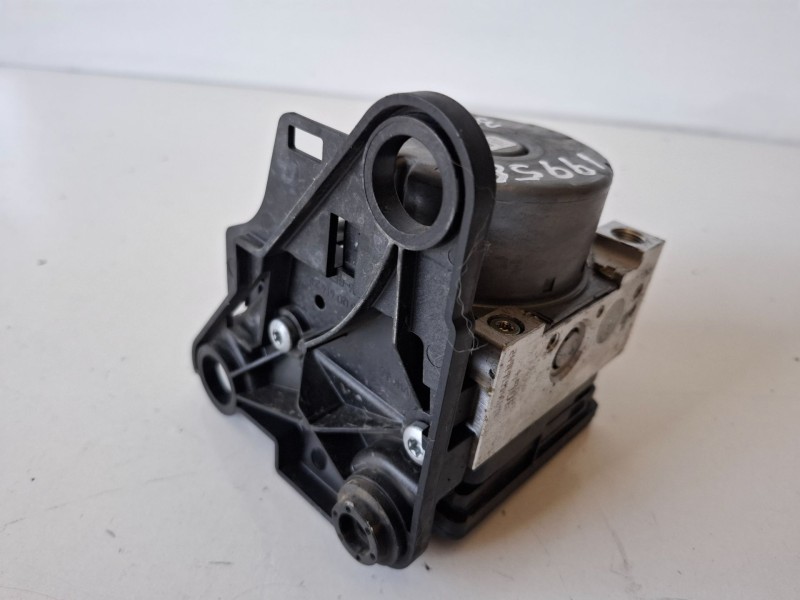 Recambio de abs para audi a3 sportback (8vf) cxx referencia OEM IAM 5Q0614517BJ  
