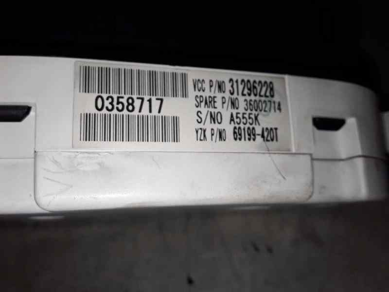 Recambio de cuadro instrumentos para volvo v50 familiar referencia OEM IAM A555K/69199420T  
