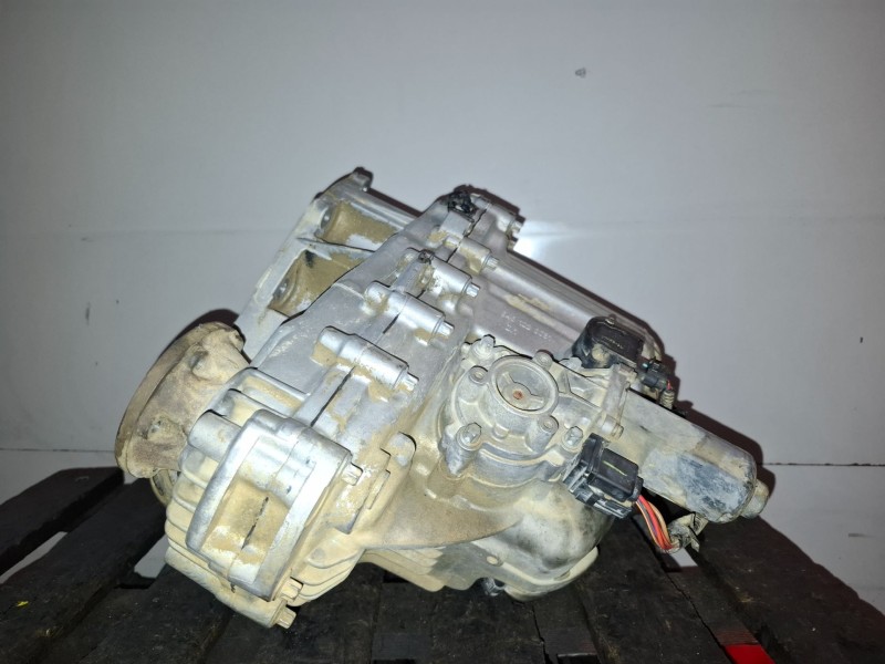 Recambio de caja transfer para land rover discovery 276dt referencia OEM IAM   