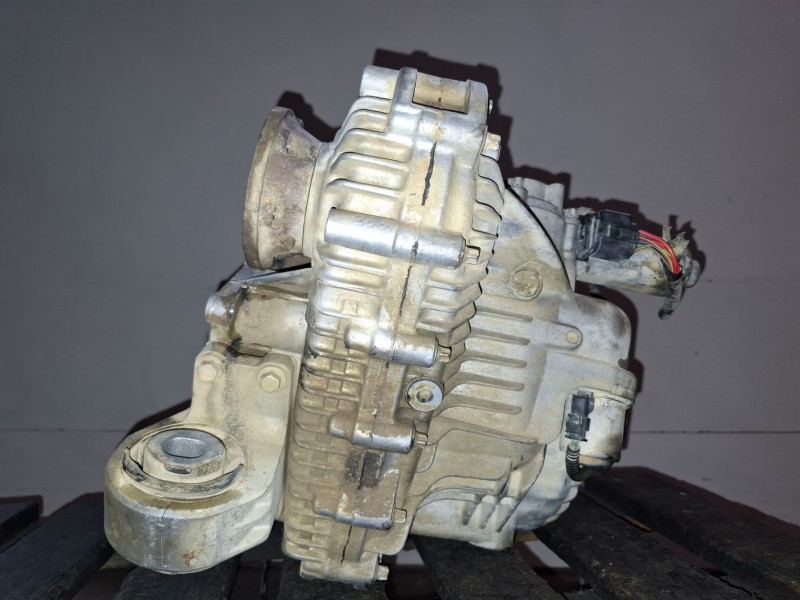 Recambio de caja transfer para land rover discovery 276dt referencia OEM IAM   