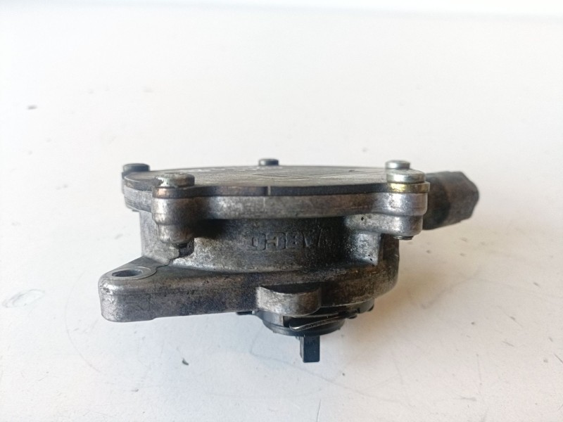 Recambio de depresor freno / bomba vacio para ssangyong kyron d20dt / 664950 referencia OEM IAM A6652300465  
