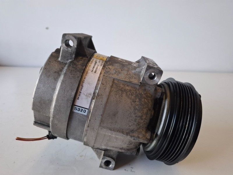 Recambio de compresor aire acondicionado para renault laguna ii (bg0) f4r712 referencia OEM IAM 8200021822  